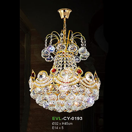 โคมไฟระย้าคริสตัล